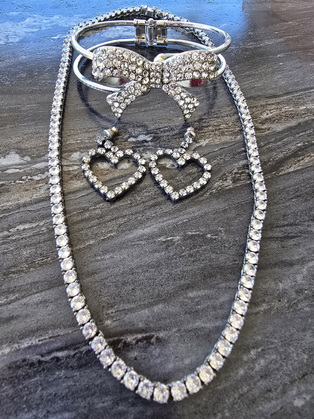 Vintage Rhinestone Necklace 16",Bracelet to 8",Pierced Earrings1.5" - Picture 4 of 5